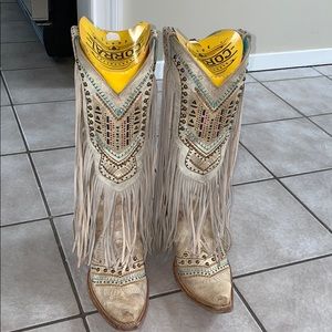 Corral Bone Multiclr Crystal Fringe Snip Tow Boot